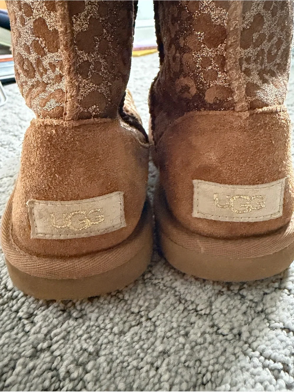 UGG girls gold cheetah print boots size 4 youth